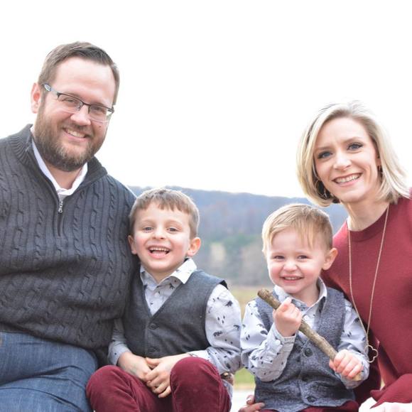 Meet your Posher, Sarah - Picture 1 of 1